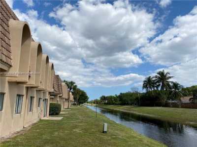 Home For Rent in Coral Springs, Florida