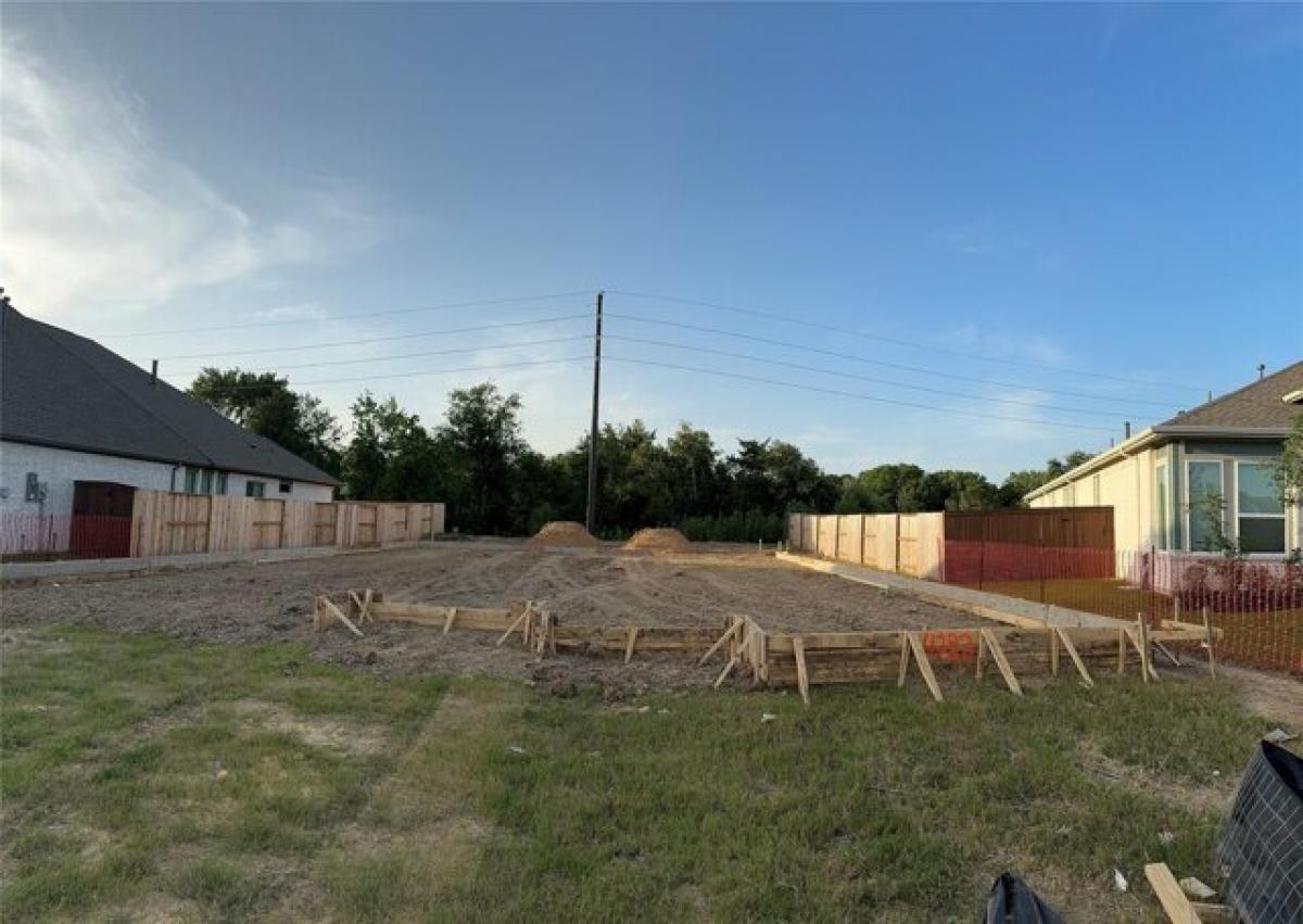 Picture of Home For Sale in Manvel, Texas, United States