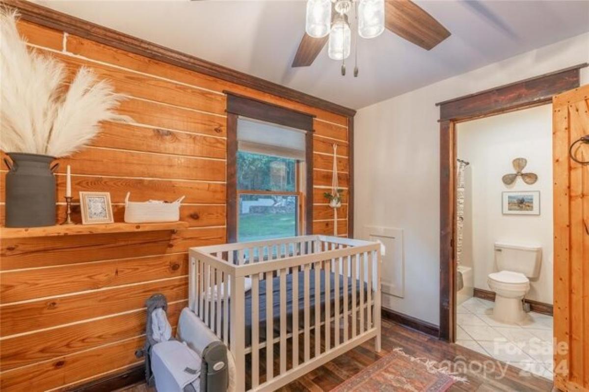 Picture of Home For Sale in Albemarle, North Carolina, United States