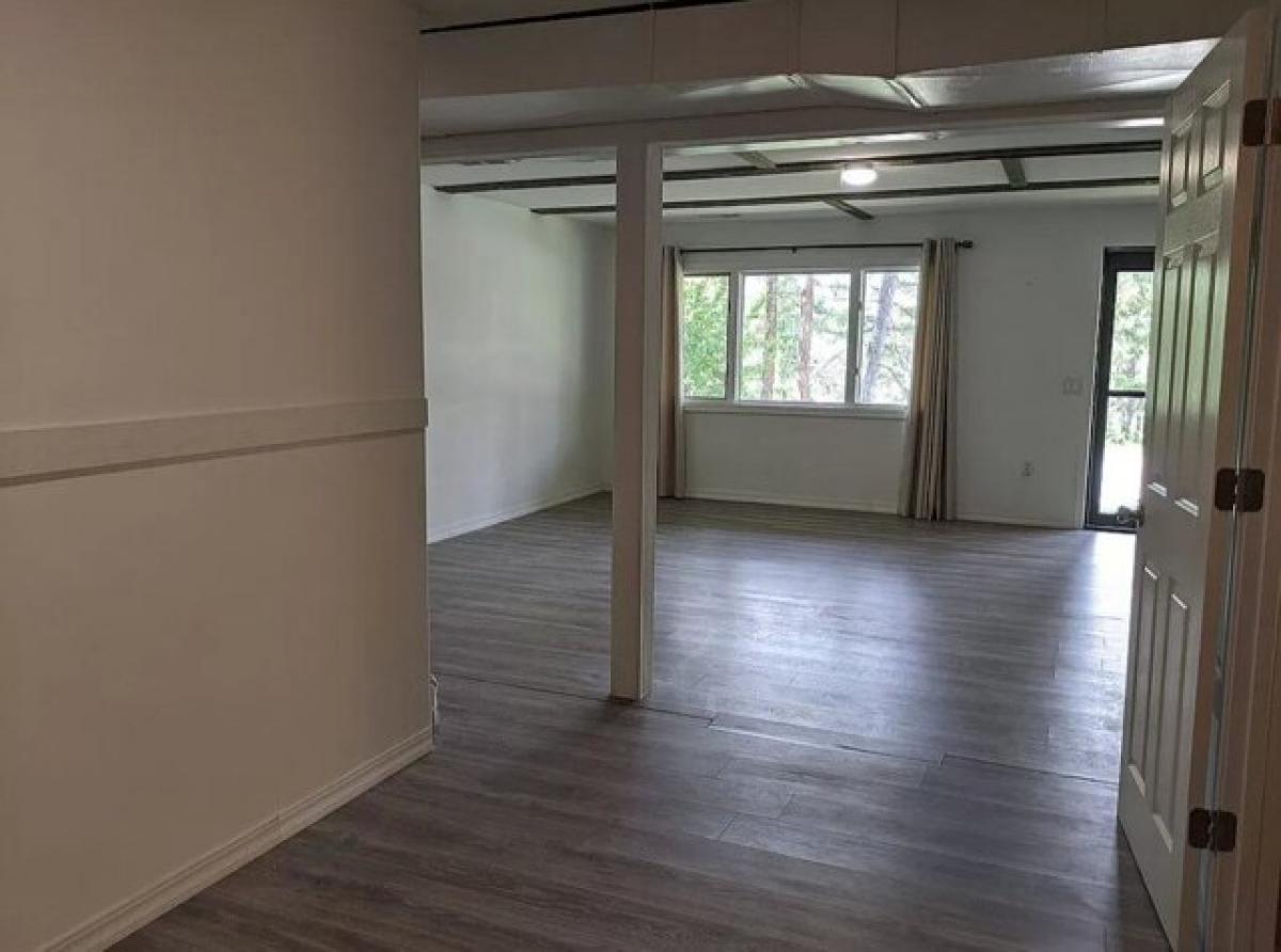 Picture of Home For Sale in Lakeside, Montana, United States