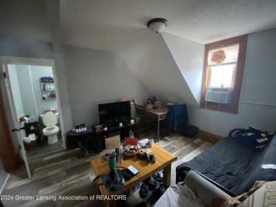 Home For Sale in Lansing, Michigan
