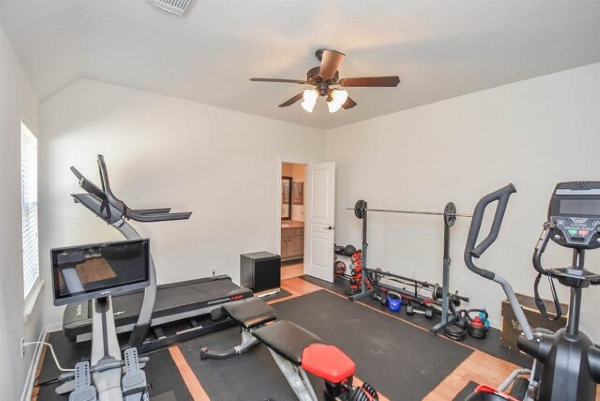 Picture of Home For Sale in The Woodlands, Texas, United States