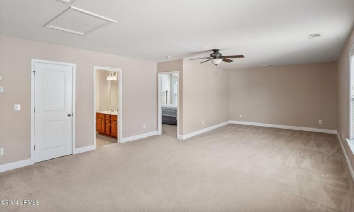 Picture of Home For Sale in Beaufort, South Carolina, United States