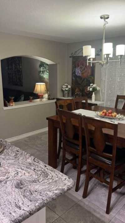 Home For Sale in Laredo, Texas