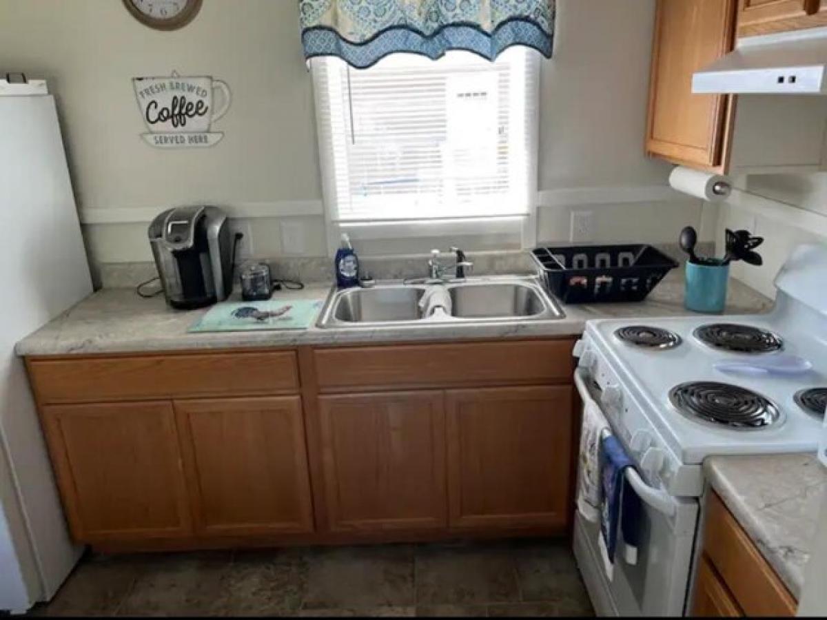 Picture of Home For Sale in Carrabelle, Florida, United States