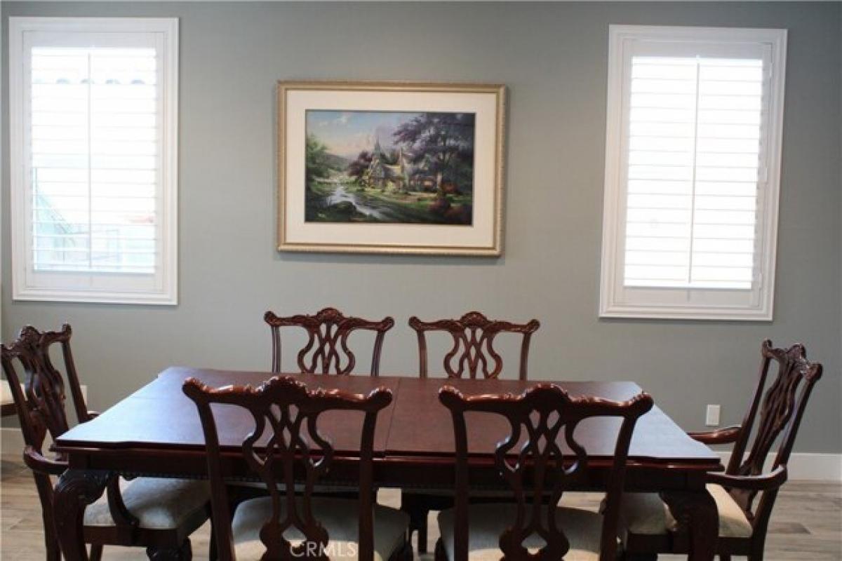 Picture of Home For Sale in Murrieta, California, United States