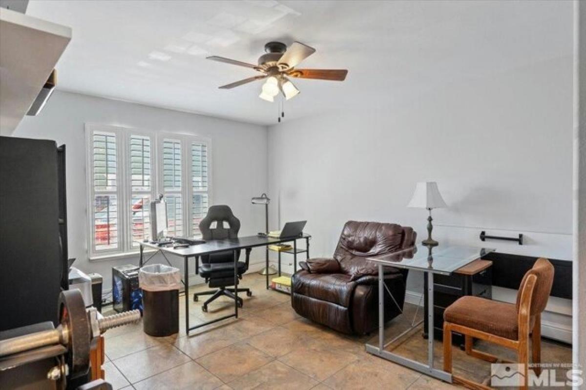 Picture of Home For Sale in Sparks, Nevada, United States