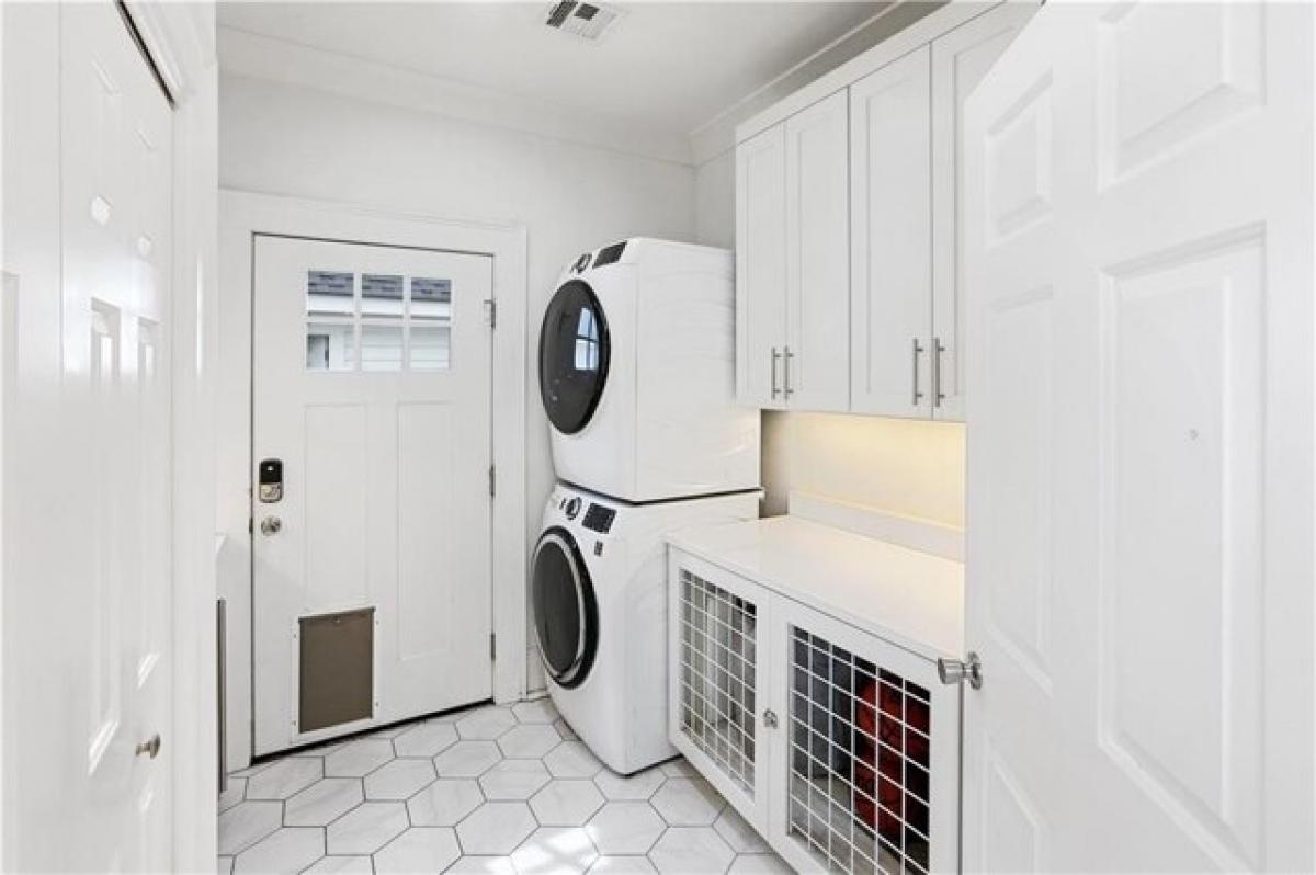 Picture of Home For Sale in Mandeville, Louisiana, United States