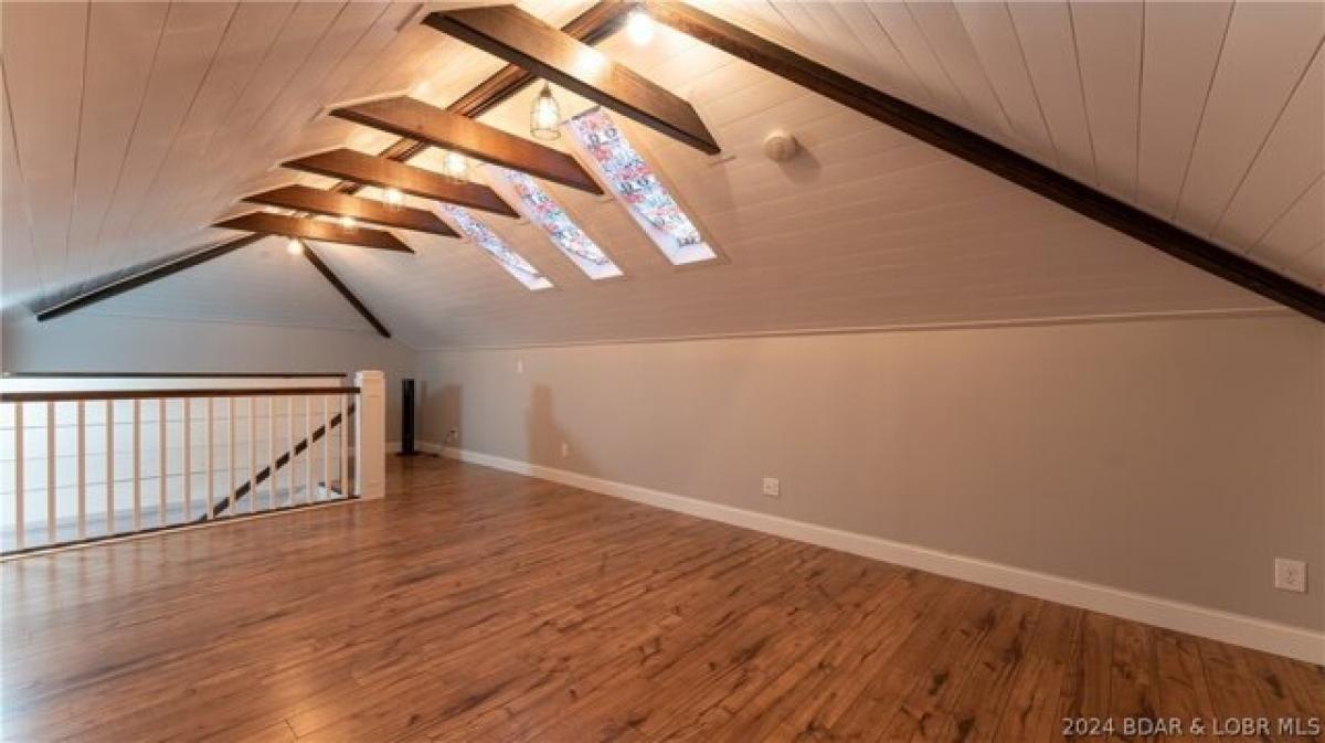 Picture of Home For Sale in Lake Ozark, Missouri, United States