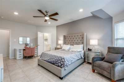 Home For Sale in Aubrey, Texas