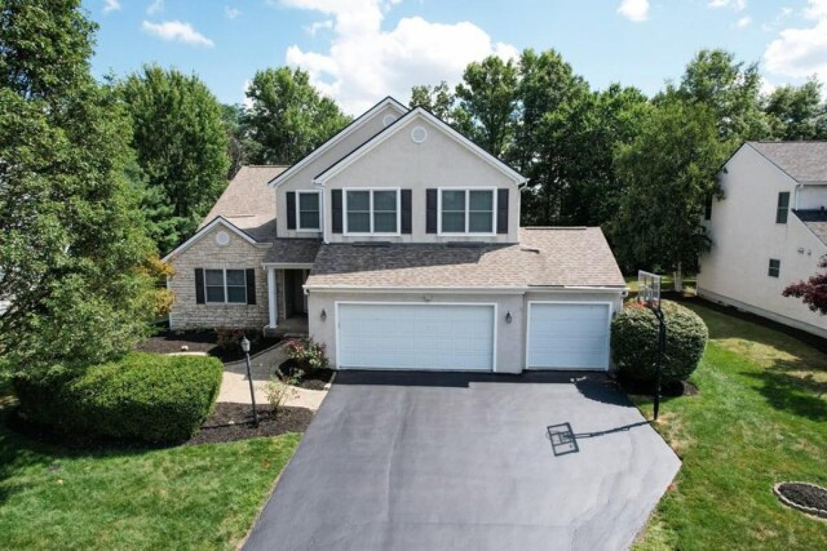 Picture of Home For Sale in Lewis Center, Ohio, United States