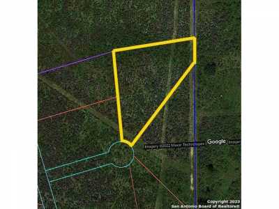 Residential Land For Sale in Uvalde, Texas