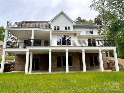 Home For Sale in Mount Gilead, North Carolina