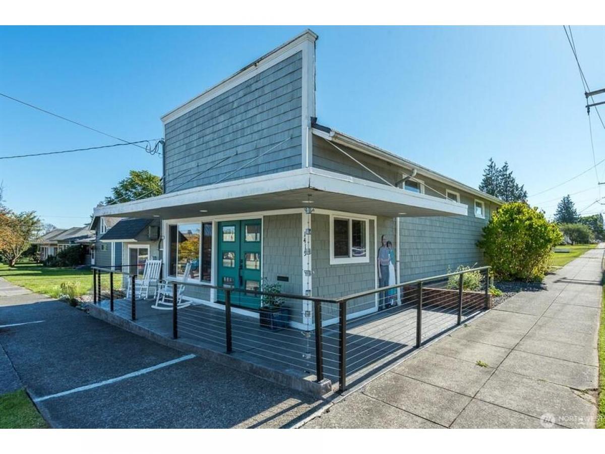 Picture of Home For Sale in Anacortes, Washington, United States