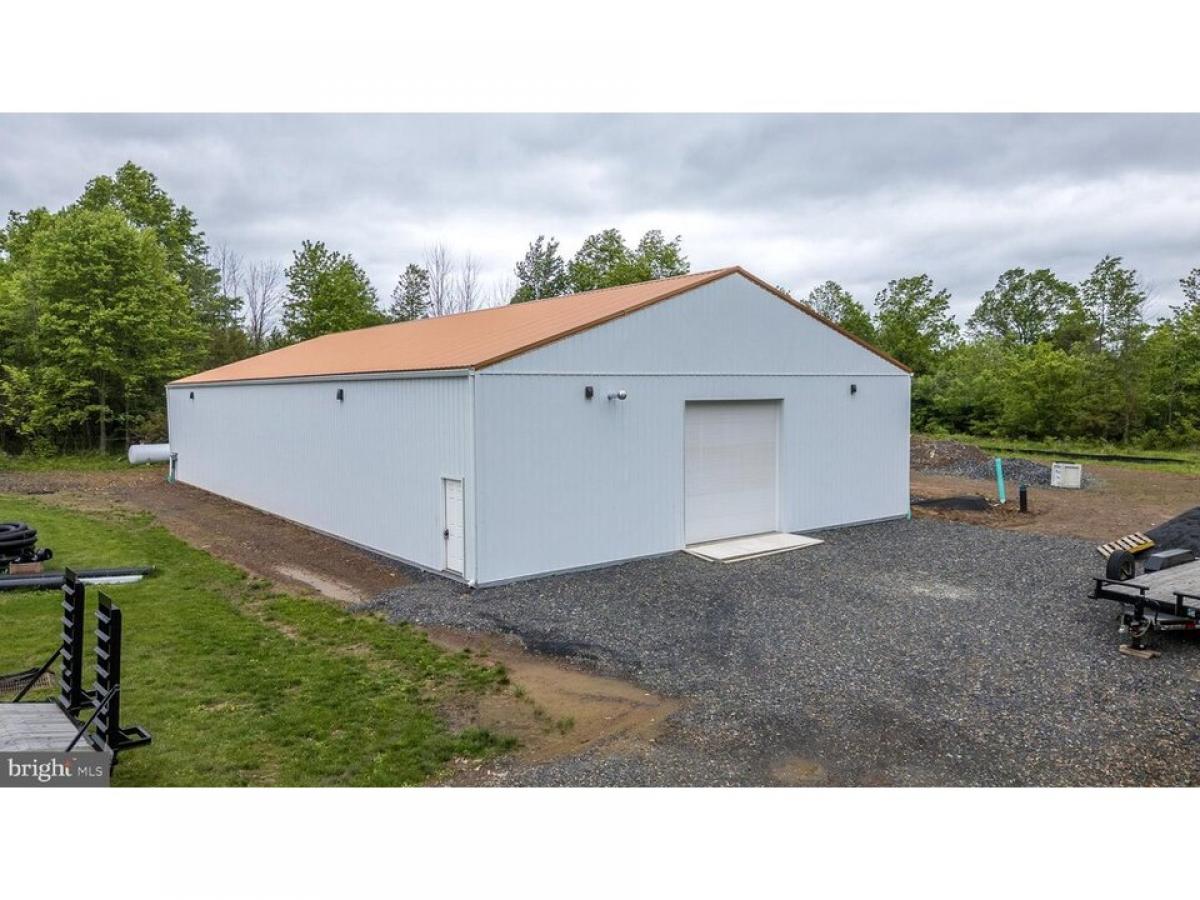 Picture of Home For Rent in Sellersville, Pennsylvania, United States