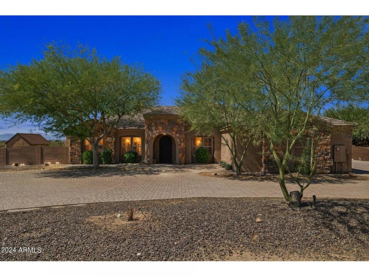 Picture of Home For Sale in Peoria, Arizona, United States