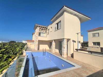 Villa For Sale in Kissonerga, Cyprus