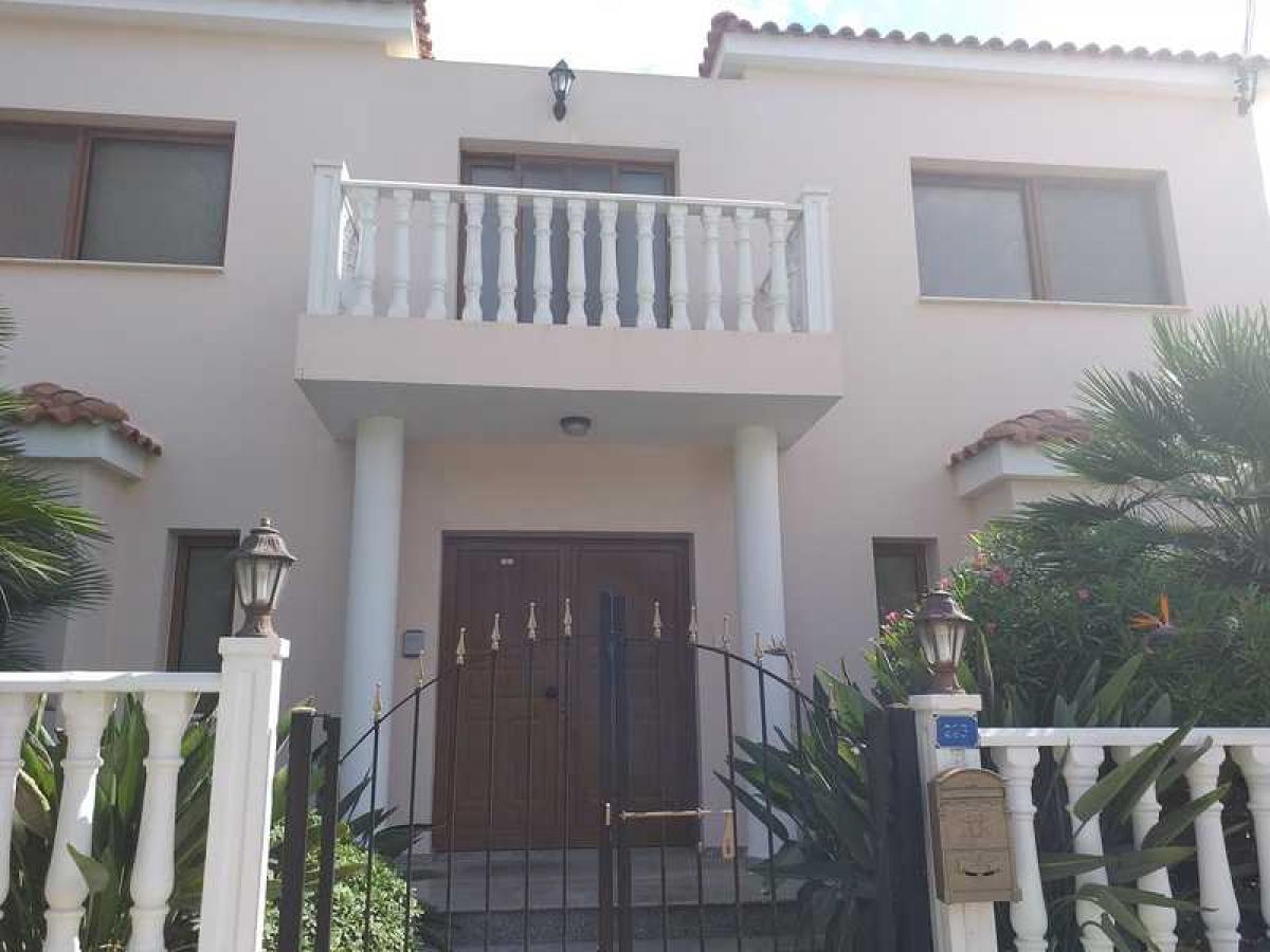 Picture of Villa For Sale in Paralimni, Famagusta, Cyprus