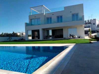 Villa For Sale in Paralimni, Cyprus