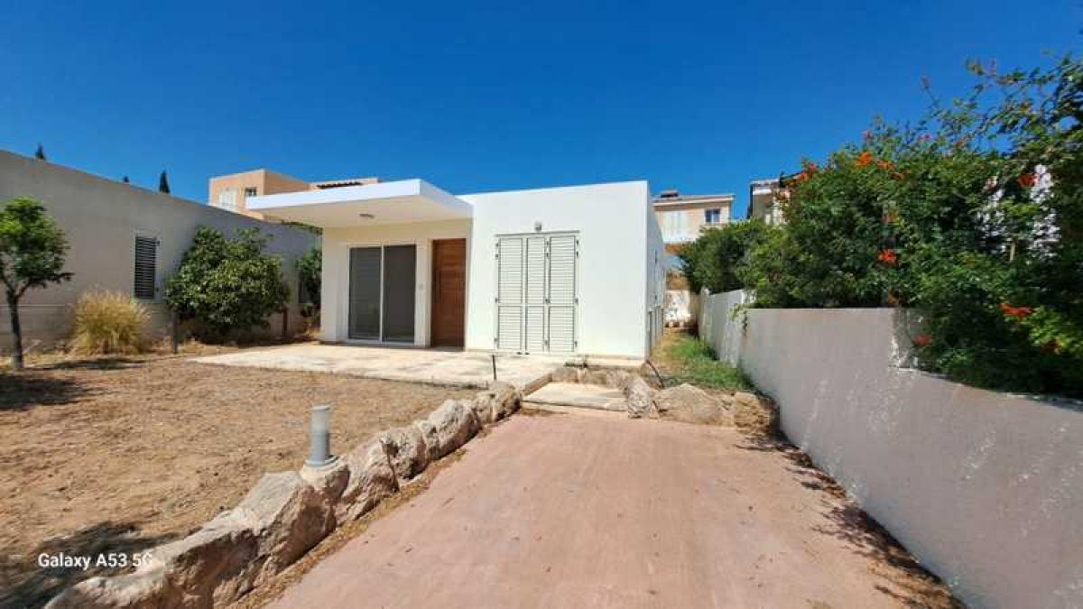 Picture of Home For Sale in Chlorakas, Paphos, Cyprus