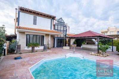 Villa For Sale in Paralimni, Cyprus
