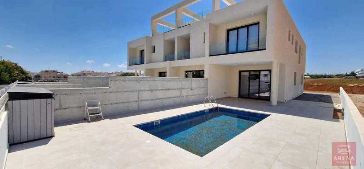 Picture of Villa For Sale in Kapparis, Famagusta, Cyprus