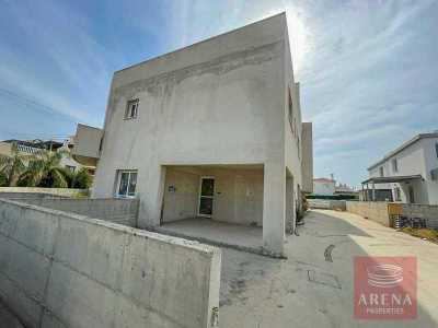 Villa For Sale in Paralimni, Cyprus