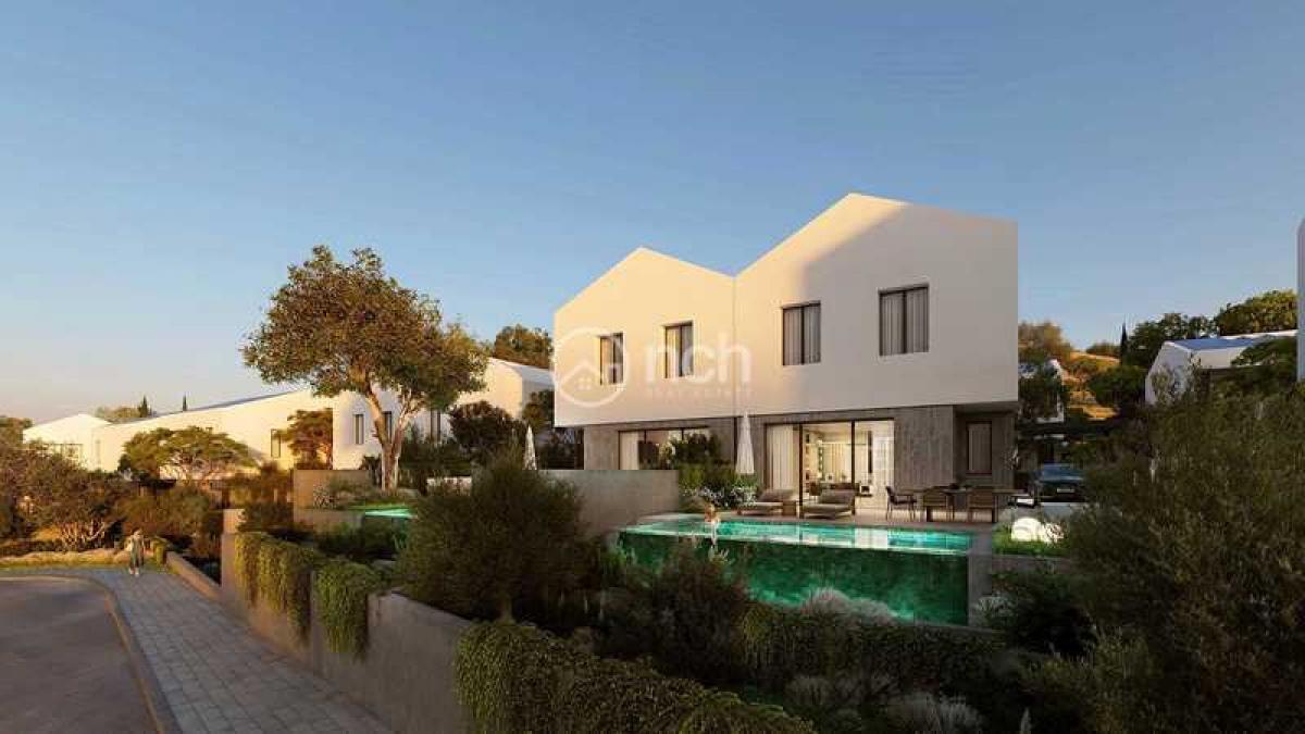 Picture of Villa For Sale in Palodeia, Limassol, Cyprus