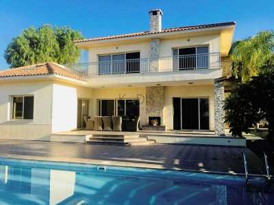 Villa For Sale in 