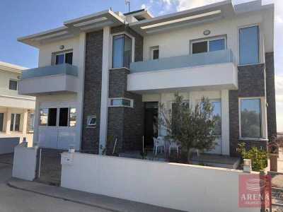 Villa For Sale in Paralimni, Cyprus