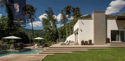 Villa For Sale in 