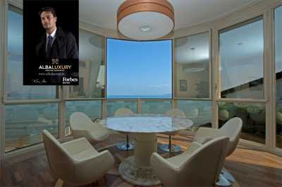 Villa For Sale in Desenzano Del Garda, Italy