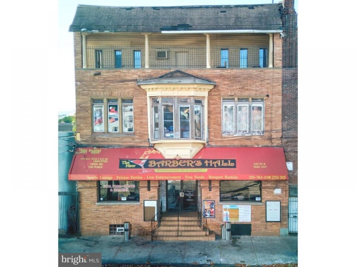 Picture of Home For Sale in Philadelphia, Pennsylvania, United States