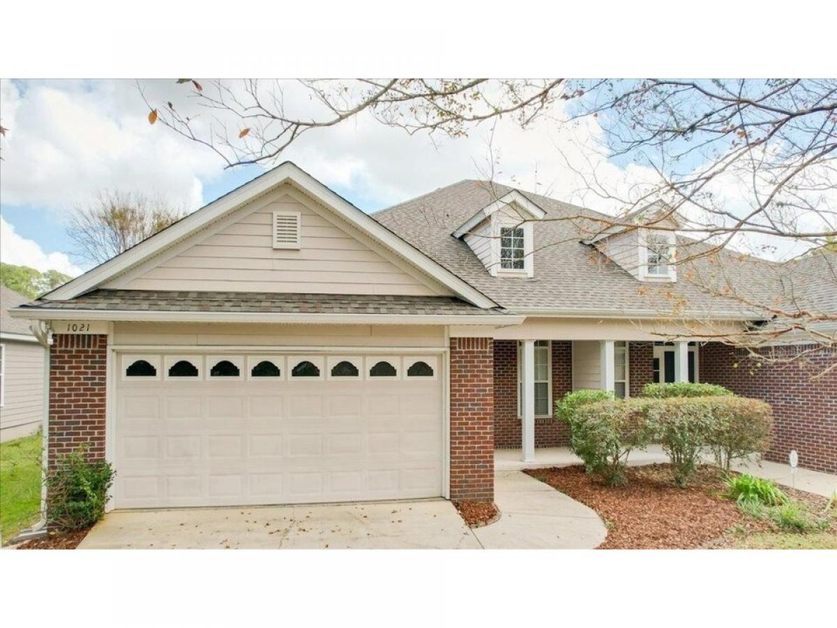 Picture of Home For Sale in Tallahassee, Florida, United States