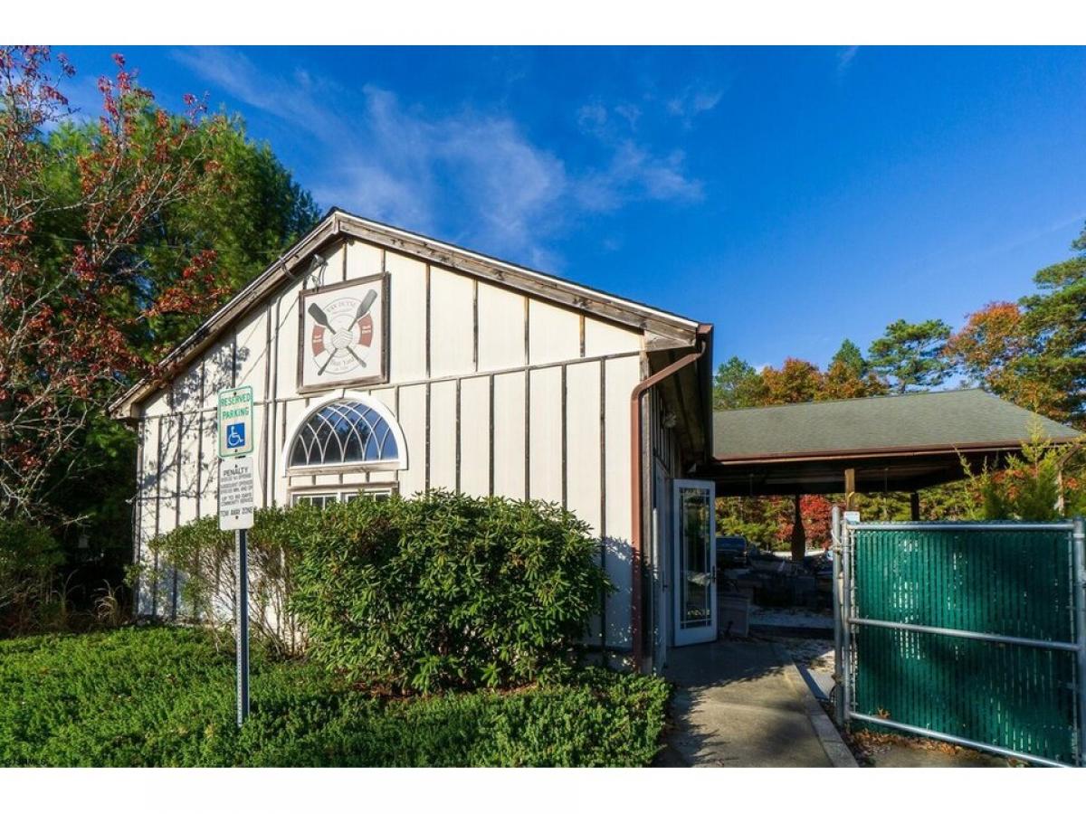 Picture of Home For Sale in Mays Landing, New Jersey, United States