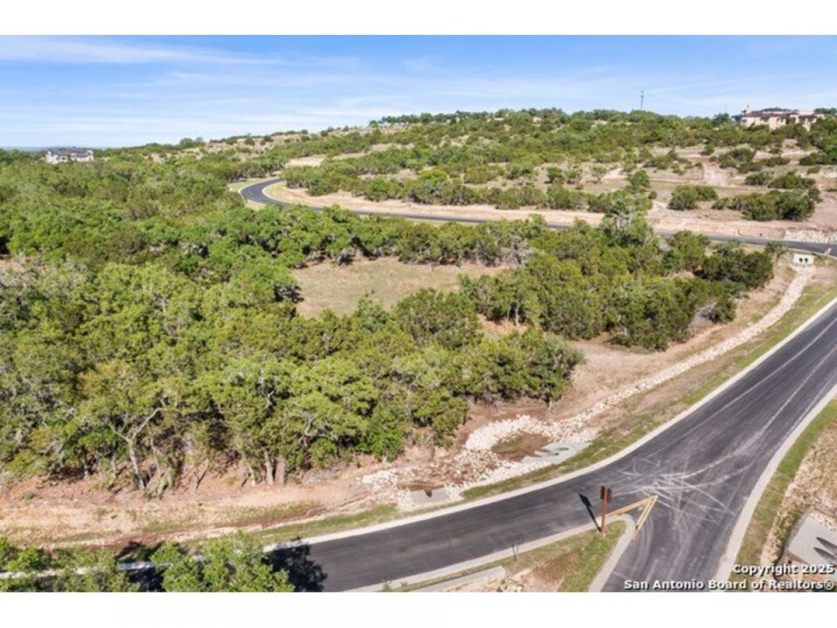 Picture of Residential Land For Sale in Boerne, Texas, United States