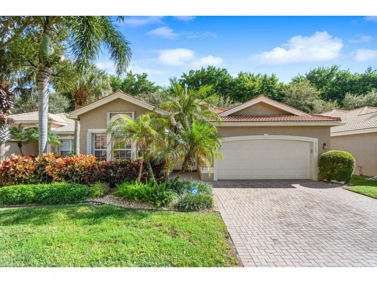 Picture of Home For Sale in Boynton Beach, Florida, United States