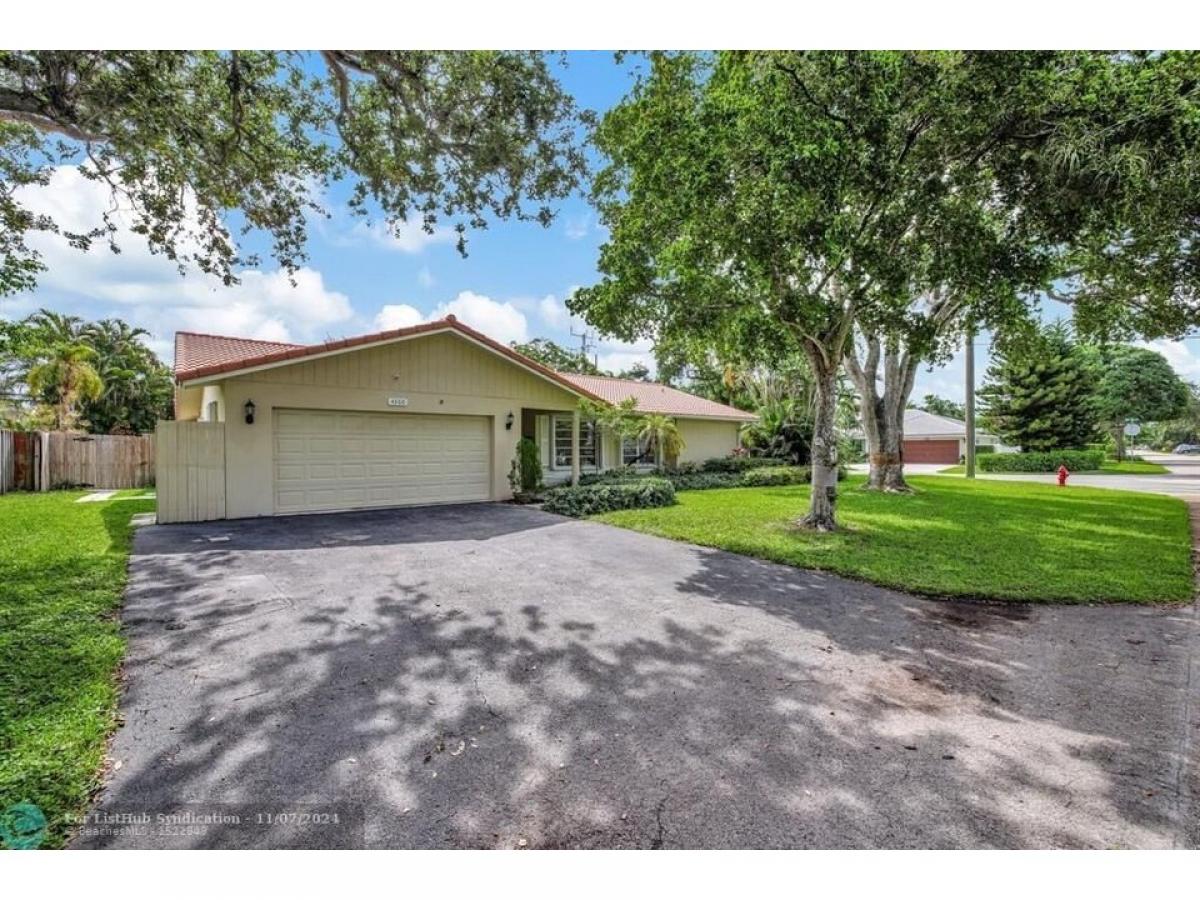Picture of Home For Sale in Fort Lauderdale, Florida, United States