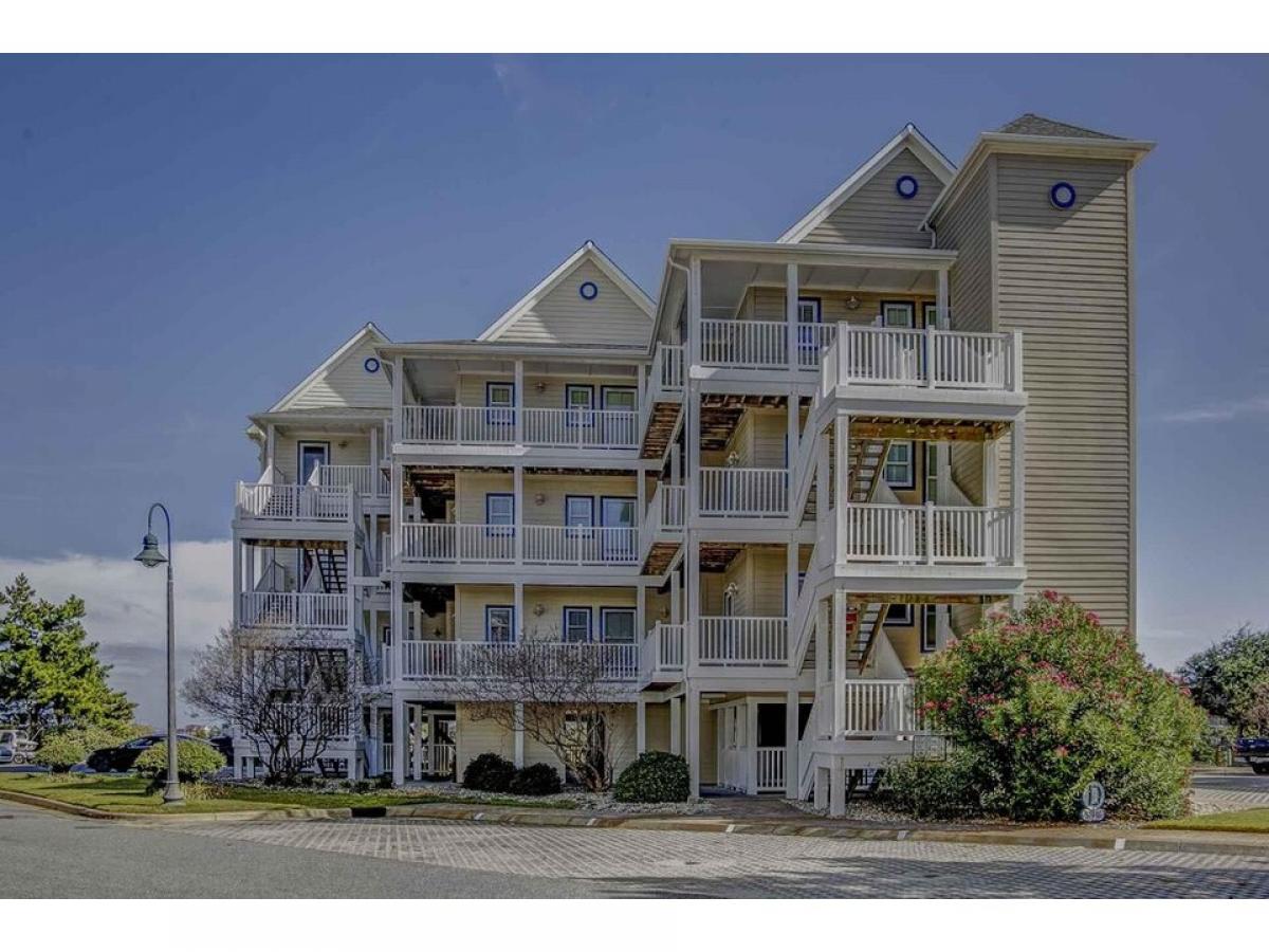 Picture of Home For Sale in Hatteras, North Carolina, United States