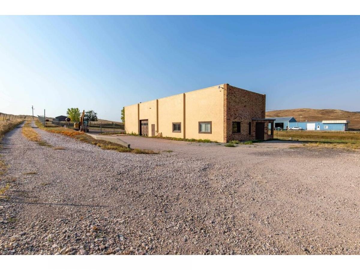 Picture of Home For Sale in Rapid City, South Dakota, United States