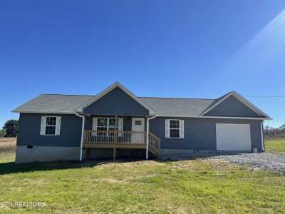 Home For Sale in Pikeville, Tennessee