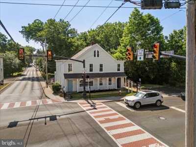 Home For Rent in Newtown, Pennsylvania