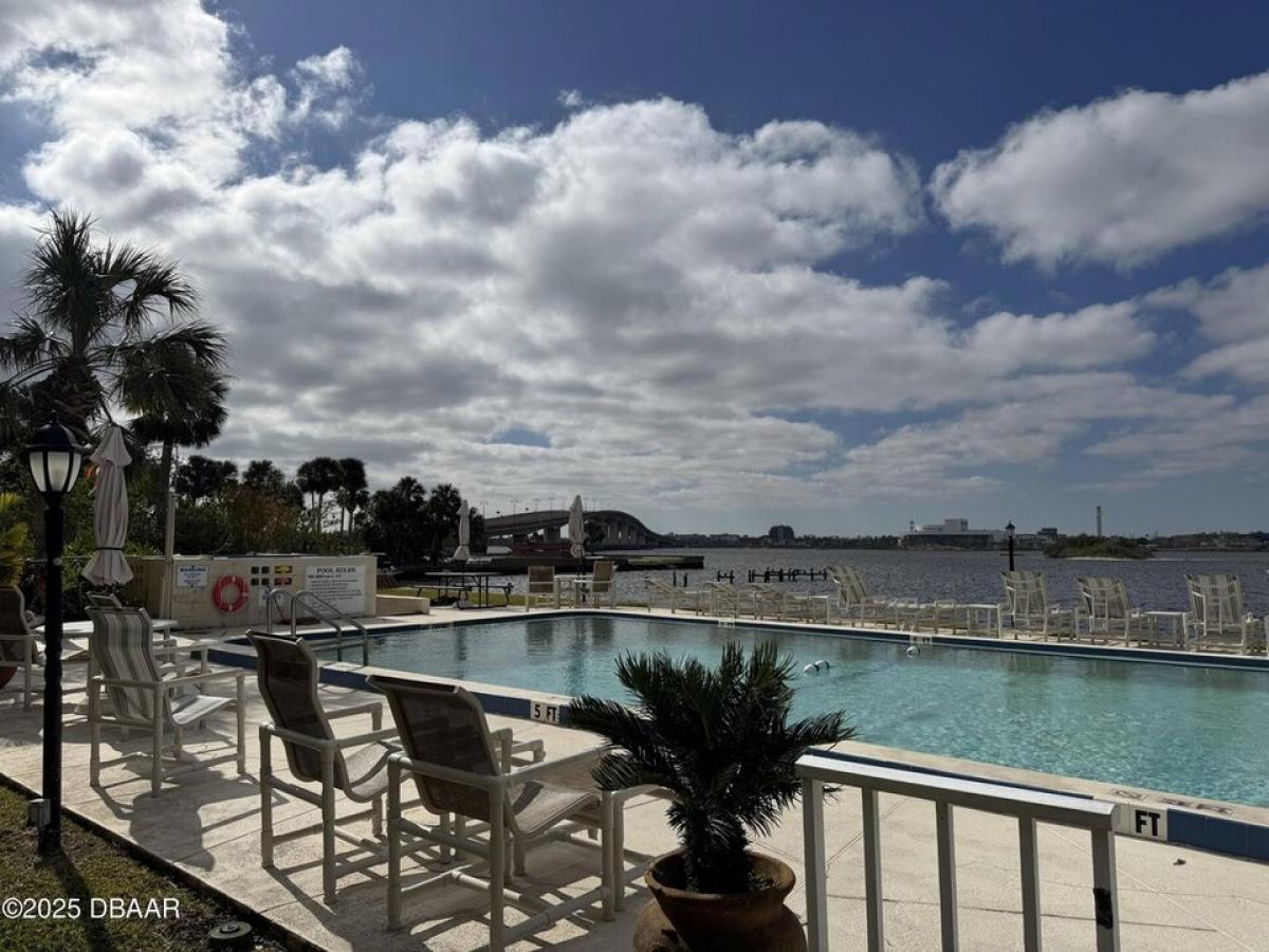 Picture of Home For Sale in Daytona Beach, Florida, United States