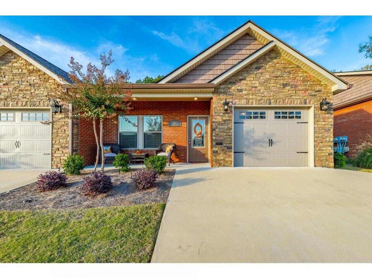 Picture of Home For Sale in Ringgold, Georgia, United States