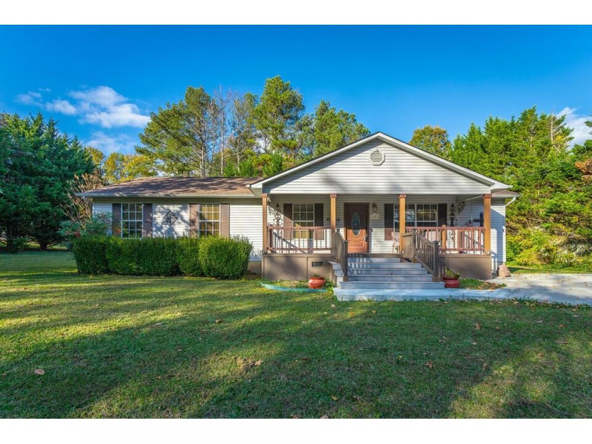 Picture of Home For Sale in Tunnel Hill, Georgia, United States