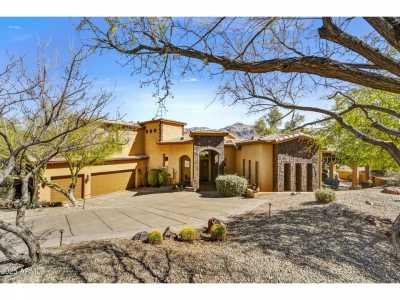 Home For Sale in Gold Canyon, Arizona
