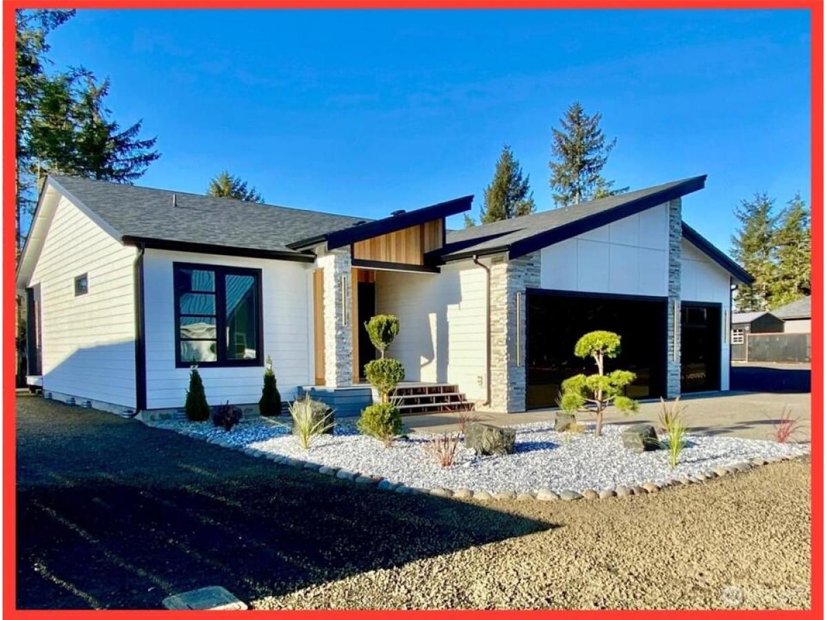 Picture of Home For Sale in Ocean Shores, Washington, United States