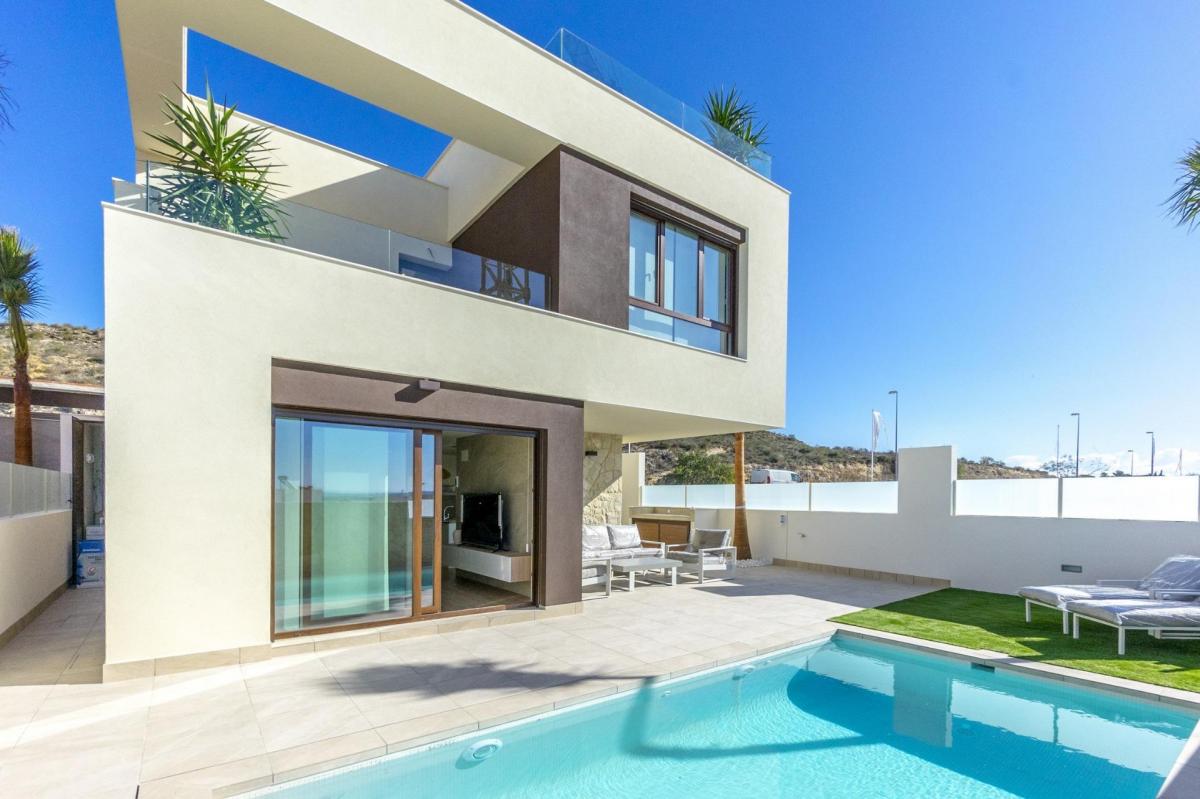 Picture of Villa For Sale in Ciudad Quesada, Alicante, Spain