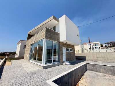 Villa For Sale in Tala, Cyprus