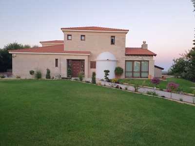 Villa For Sale in Souni, Cyprus